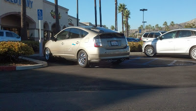 Sighting: Quad exhaust Prius