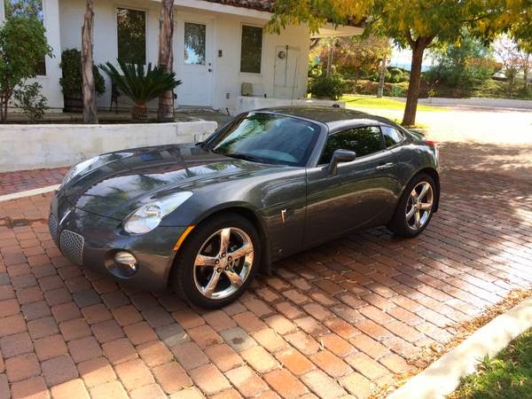 Almost a Failure to Launch: Pontiac Solstice Coupe