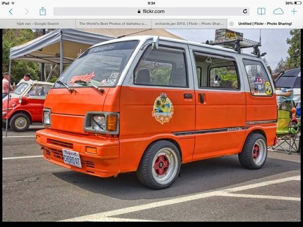 Dayuum Van! Daihatsu Hi-Jet is Pure Awesome