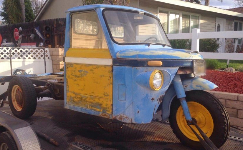 Mitsubishi Three-Wheeled Truck